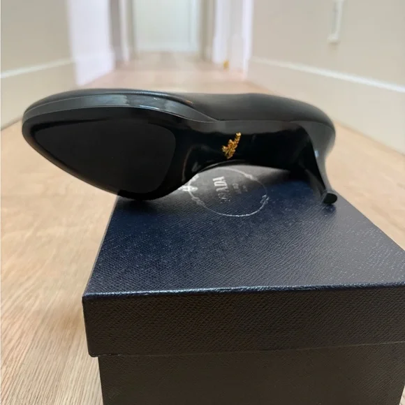 Prada Napa Vernice Nero 1lP268 New With Box Size 40 Authentic!